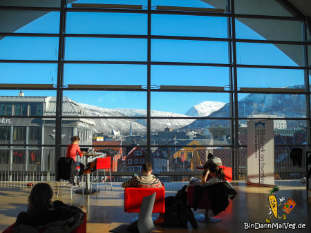 Aussicht aus der Stadtbibliothek Tromso