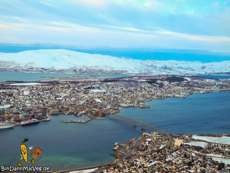 Definitiv keine hässliche Stadt - Tromso von oben